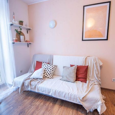 Home Studio Z Ogrodkiem I Altana Cracovia Exterior foto