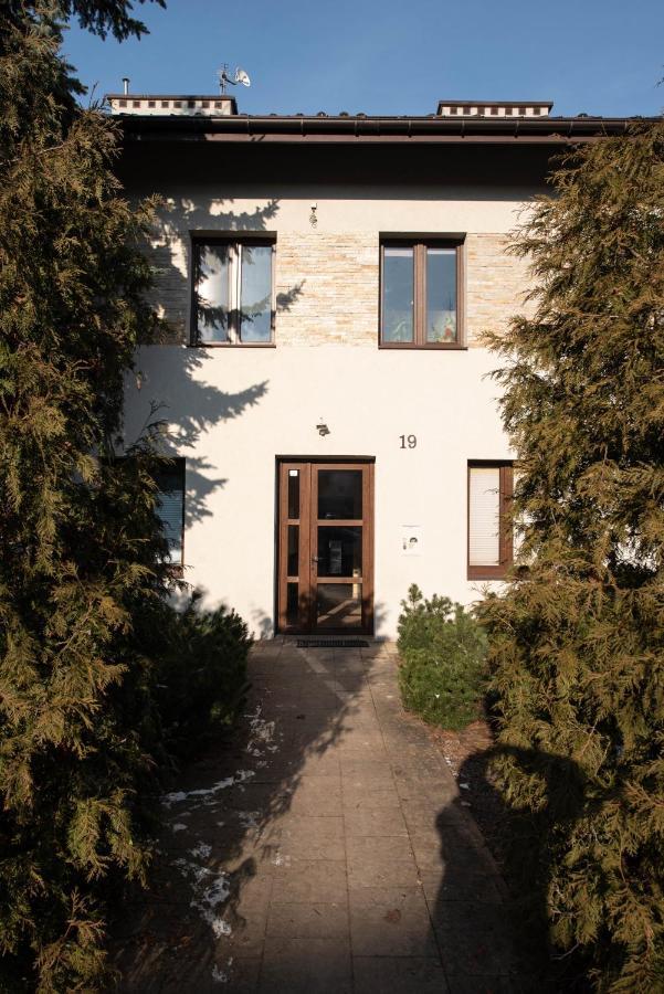 Home Studio Z Ogrodkiem I Altana Cracovia Exterior foto